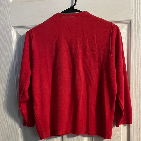 Classic Red Women's Sweater - Picture 5 of 7